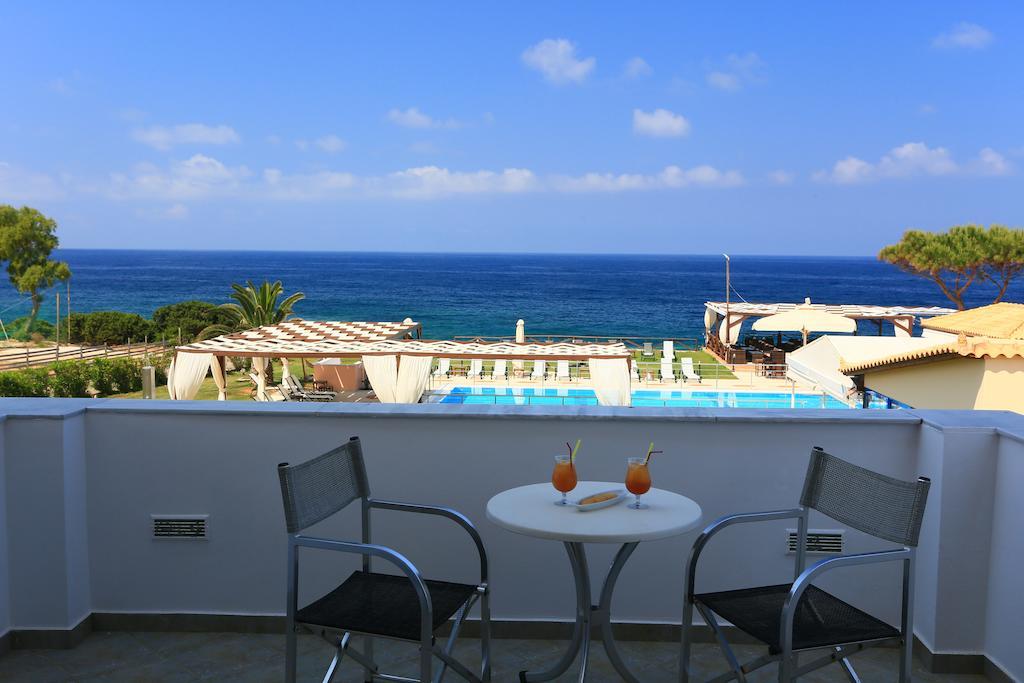 מרתופוליס Mesogeios Hotel חדר תמונה
